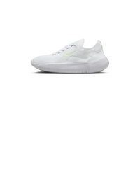 weiße Sportschuhe von Nike