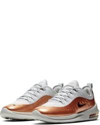 weiße Sportschuhe von Nike Sportswear