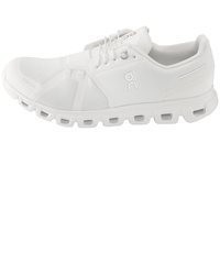 weiße Sportschuhe von ON Running