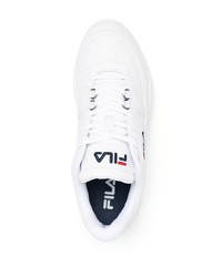 weiße Sportschuhe von Fila