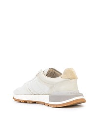 weiße Sportschuhe von Maison Margiela