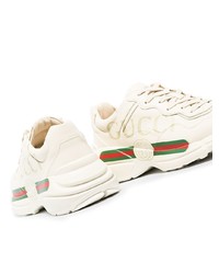 weiße Sportschuhe von Gucci