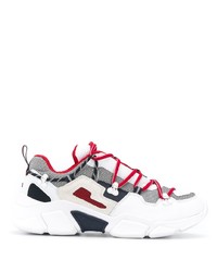 weiße Sportschuhe von Tommy Hilfiger