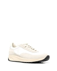 weiße Sportschuhe von Common Projects