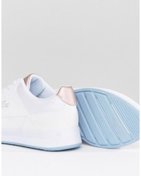 weiße Turnschuhe von Lacoste