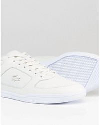 weiße Turnschuhe von Lacoste