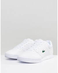 weiße Turnschuhe von Lacoste