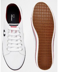 weiße Turnschuhe von Fred Perry