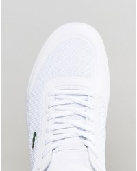 weiße Turnschuhe von Lacoste