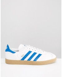 weiße Turnschuhe von adidas