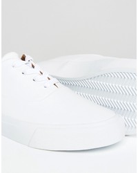 weiße Turnschuhe von Asos