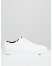 weiße Turnschuhe von Asos