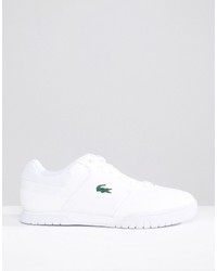 weiße Turnschuhe von Lacoste