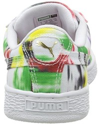 weiße Turnschuhe von Puma