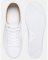 weiße Turnschuhe von Lacoste