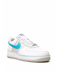 weiße und blaue Leder niedrige Sneakers von Nike