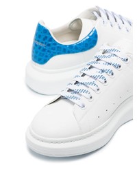 weiße und blaue Leder niedrige Sneakers von Alexander McQueen