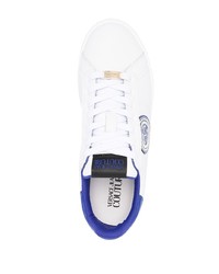 weiße und blaue Leder niedrige Sneakers von VERSACE JEANS COUTURE