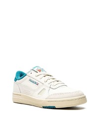 weiße und blaue Leder niedrige Sneakers von Reebok