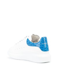 weiße und blaue Leder niedrige Sneakers von Alexander McQueen