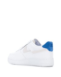 weiße und blaue Leder niedrige Sneakers von Nike