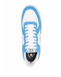 weiße und blaue Leder niedrige Sneakers von Enterprise Japan