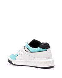 weiße und blaue Leder niedrige Sneakers von Valentino Garavani