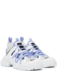 weiße und blaue Leder niedrige Sneakers von McQ