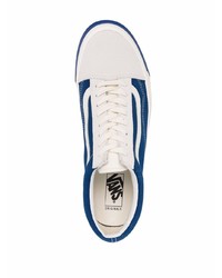 weiße und blaue Segeltuch niedrige Sneakers von Vans