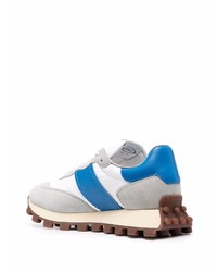 weiße und blaue Sportschuhe von Tod's