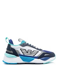 weiße und blaue Sportschuhe von Ea7 Emporio Armani