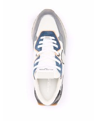 weiße und blaue Sportschuhe von Philippe Model Paris