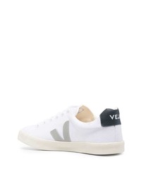 weiße und dunkelblaue Leder niedrige Sneakers von Veja