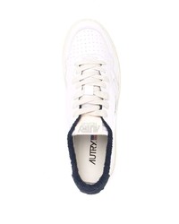 weiße und dunkelblaue Leder niedrige Sneakers von AUTRY