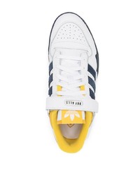 weiße und dunkelblaue Leder niedrige Sneakers von adidas