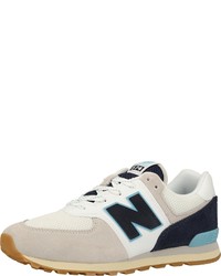 weiße und dunkelblaue niedrige Sneakers von New Balance