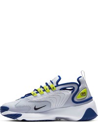 weiße und dunkelblaue Sportschuhe von Nike Sportswear