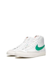 weiße und grüne hohe Sneakers aus Leder von Nike