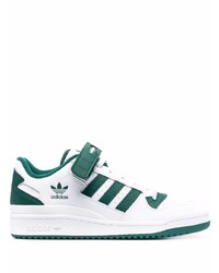 weiße und grüne Leder niedrige Sneakers von adidas