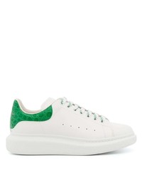 weiße und grüne Leder niedrige Sneakers von Alexander McQueen