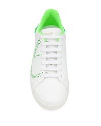 weiße und grüne Leder niedrige Sneakers von Valentino Garavani