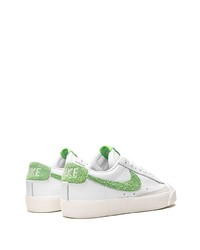 weiße und grüne Leder niedrige Sneakers von Nike