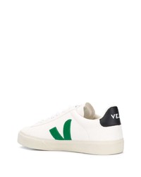 weiße und grüne Leder niedrige Sneakers von Veja