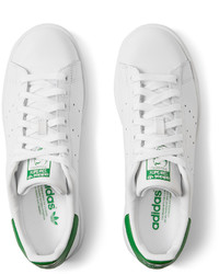 weiße und grüne Leder niedrige Sneakers von adidas