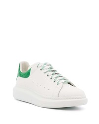 weiße und grüne Leder niedrige Sneakers von Alexander McQueen