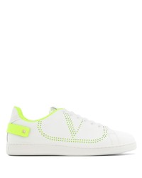 weiße und grüne Leder niedrige Sneakers von Valentino Garavani