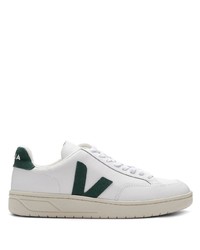 weiße und grüne Leder niedrige Sneakers von Veja