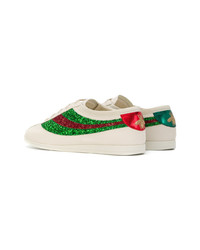 weiße und grüne niedrige Sneakers von Gucci