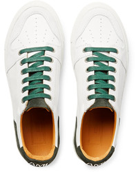 weiße und grüne niedrige Sneakers von Ami