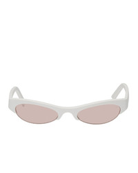 weiße und rosa Sonnenbrille